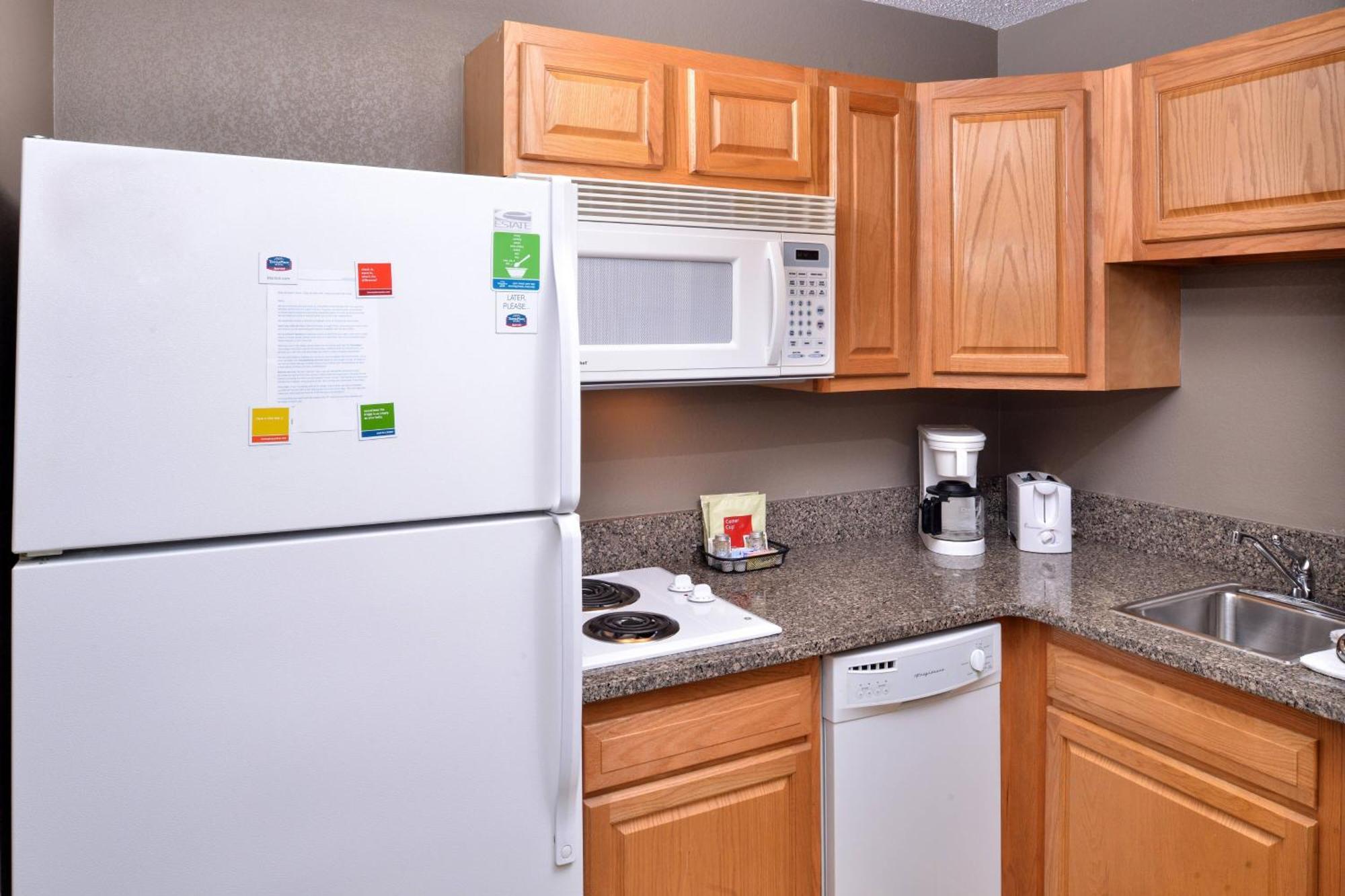 Towneplace Suites Detroit Warren Zewnętrze zdjęcie